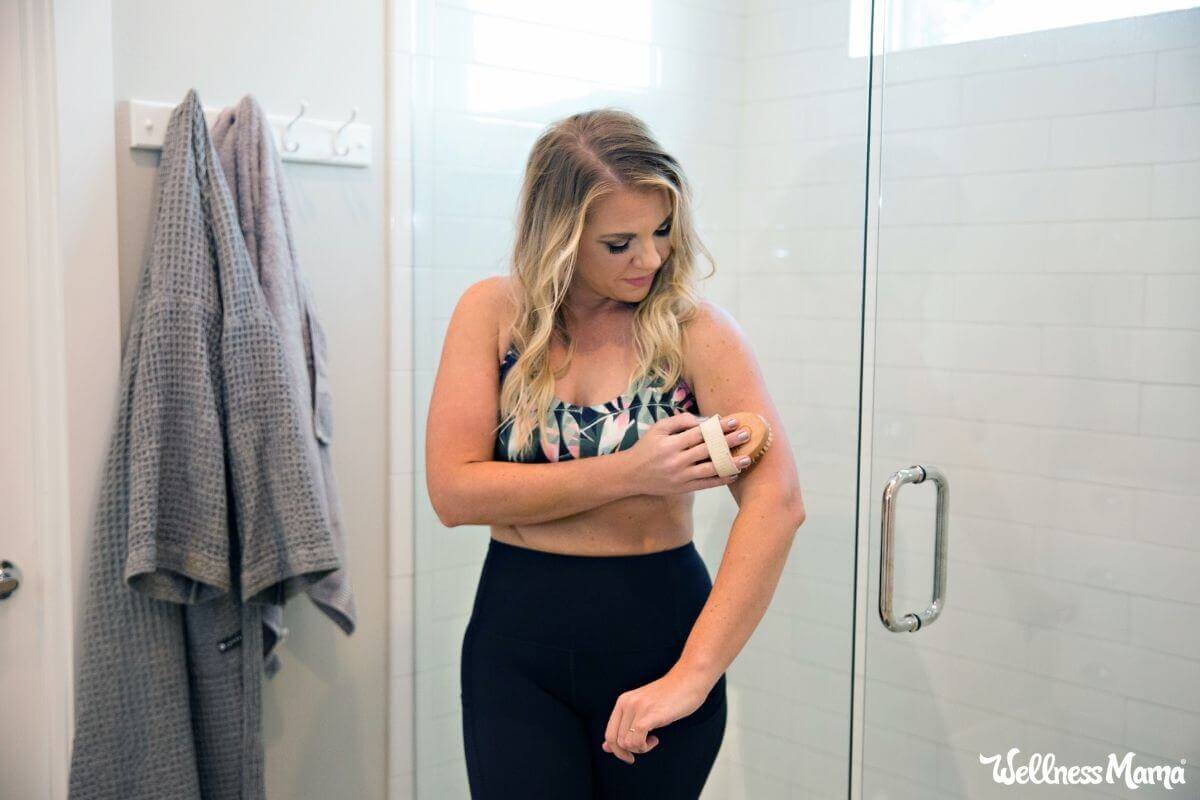 Dry Brushing for Skin: 5 Benefits & How to Do It the Right Way